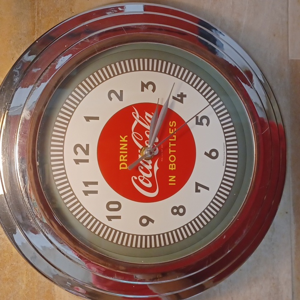 Coca cola clock